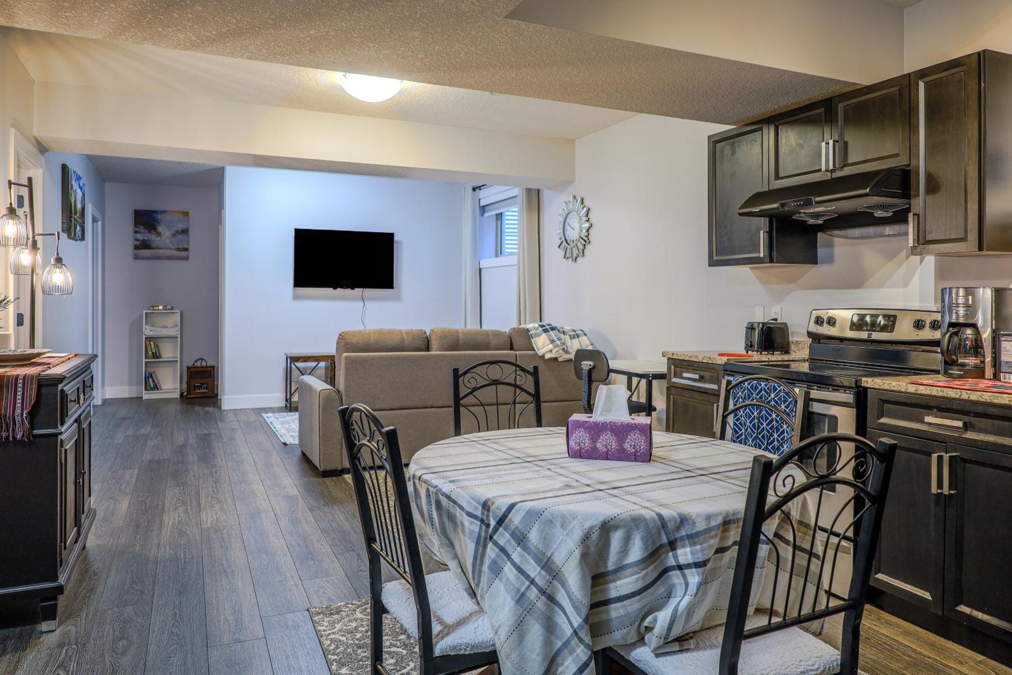 Beautiful, Specious Two Bedroom Basement Apartment Edmonton